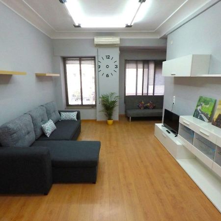 Eduardo Lucena 5, Alcazar Apartment Kordoba Bagian luar foto