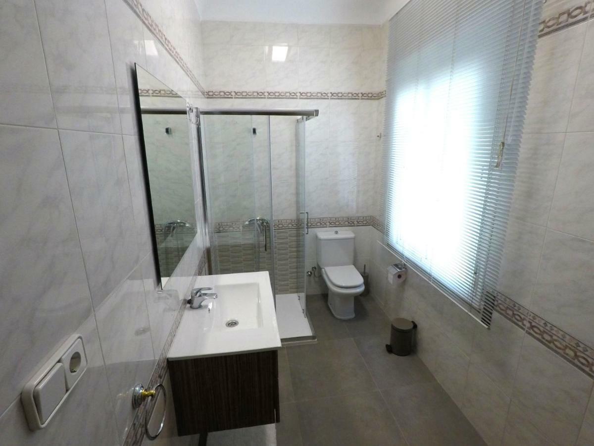Eduardo Lucena 5, Alcazar Apartment Kordoba Bagian luar foto