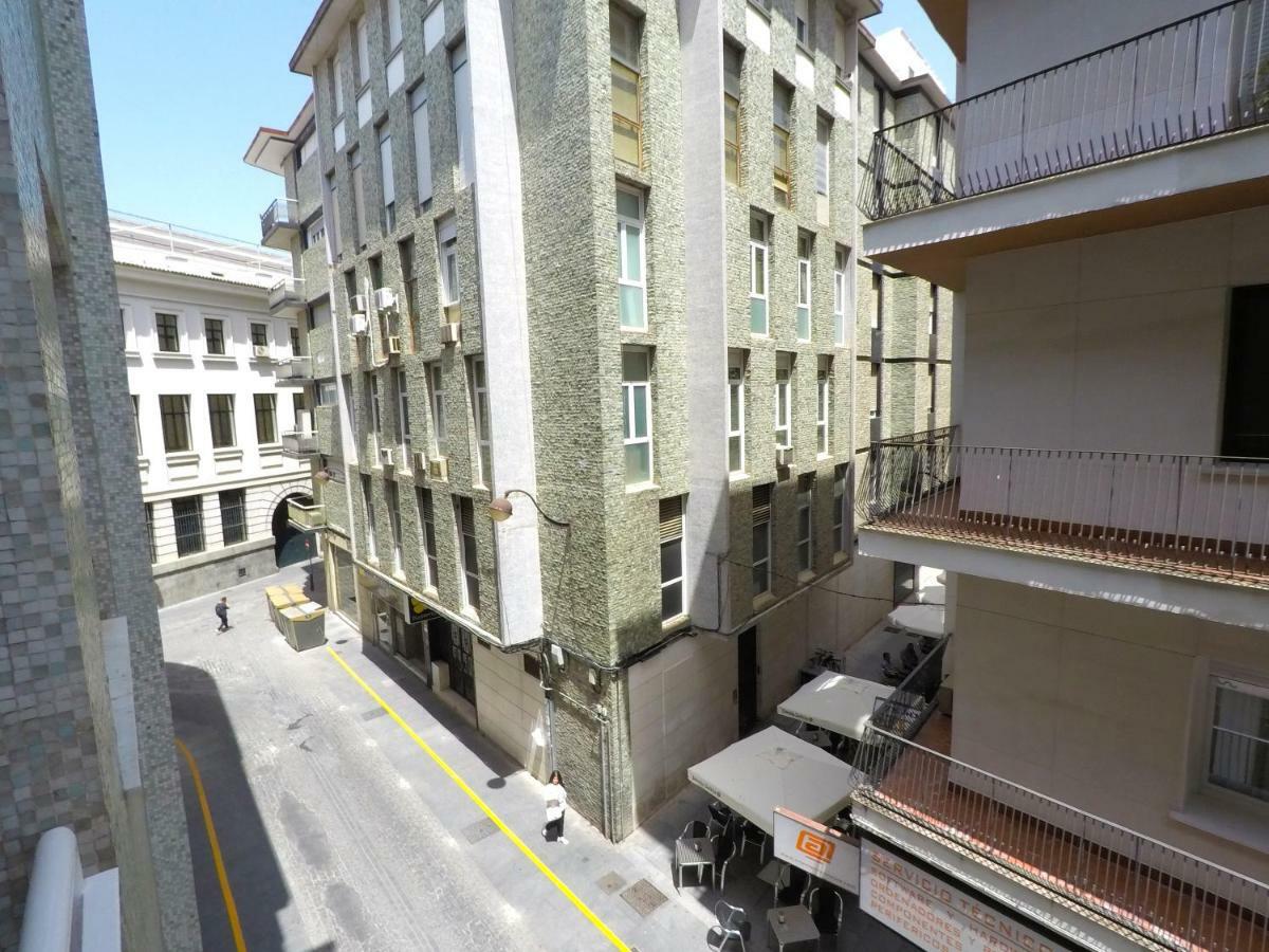 Eduardo Lucena 5, Alcazar Apartment Kordoba Bagian luar foto